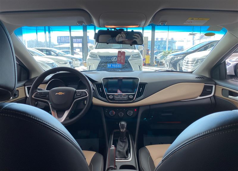 21年雪弗蘭科魯澤