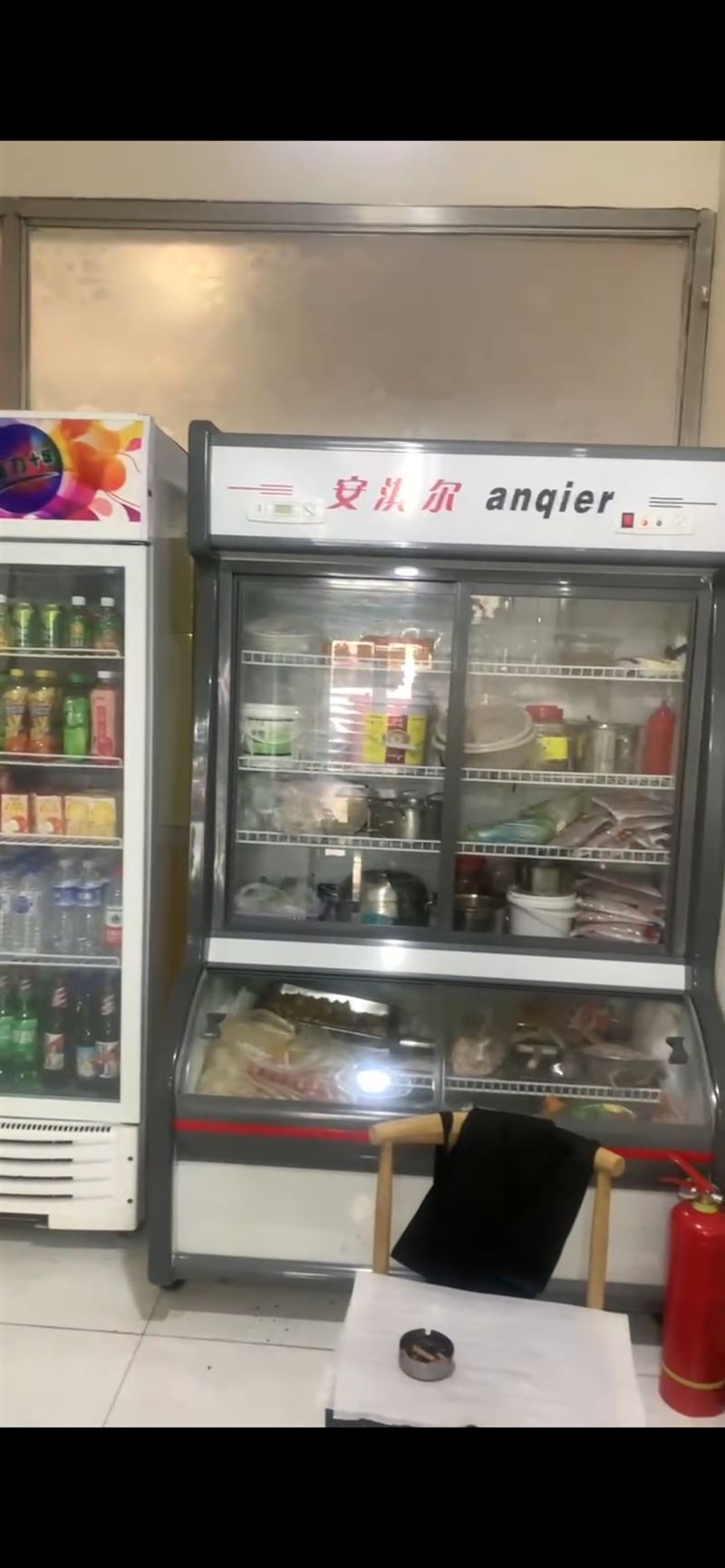 逸夫中學(xué)附近快餐店出兌