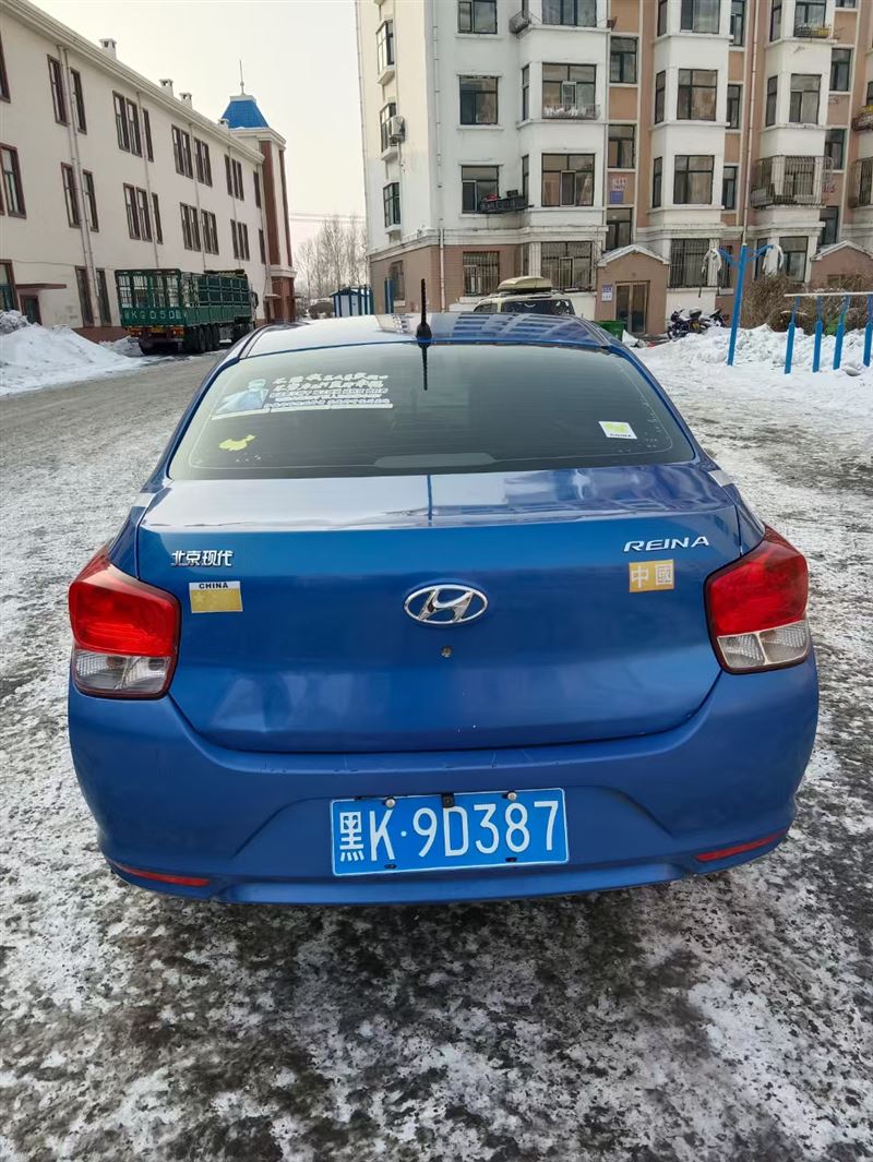 18年新款現(xiàn)代瑞納手動高配