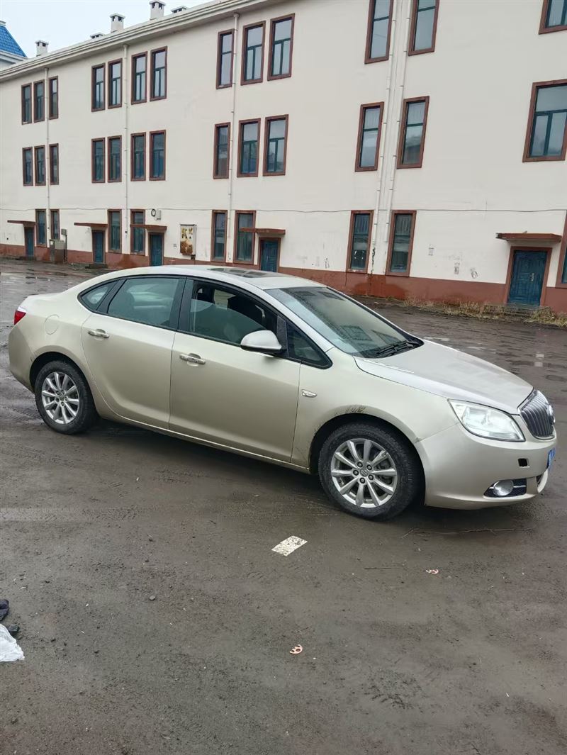 11年別克英朗GT原值12萬