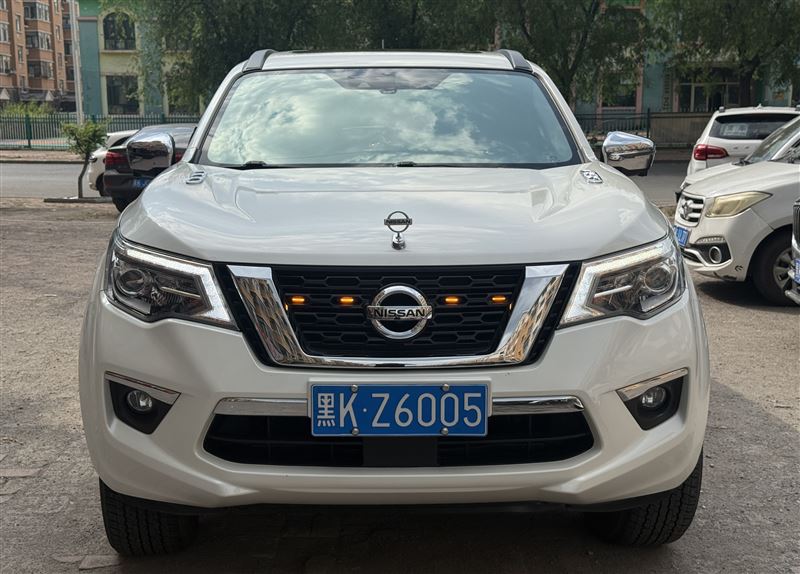 20 年日產(chǎn)途達頂配 12.5 萬