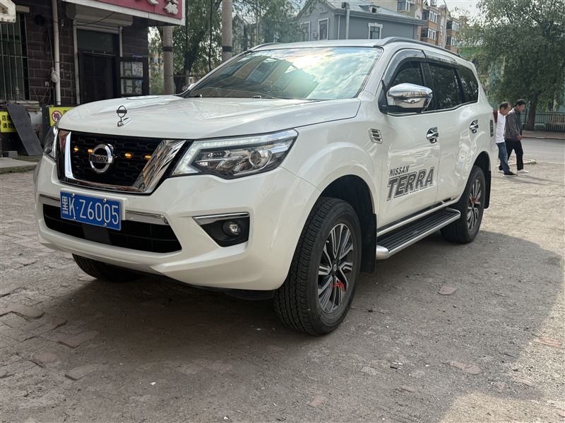 20 年日產(chǎn)途達頂配 12.5 萬