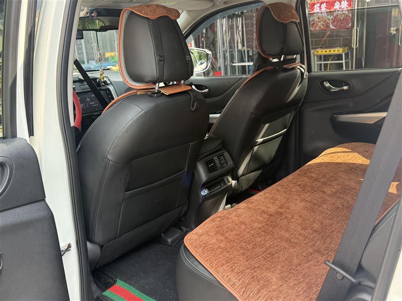 20 年日產(chǎn)途達頂配 12.5 萬