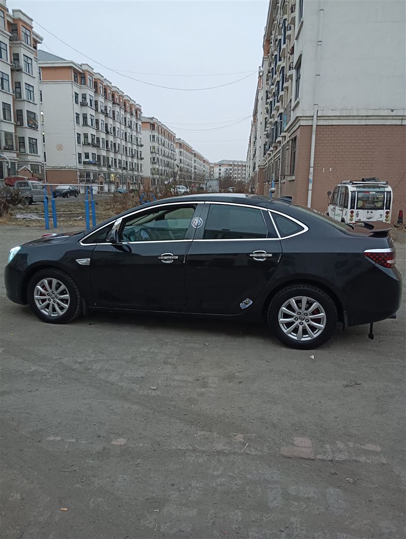 13年別克英朗GT手動高配