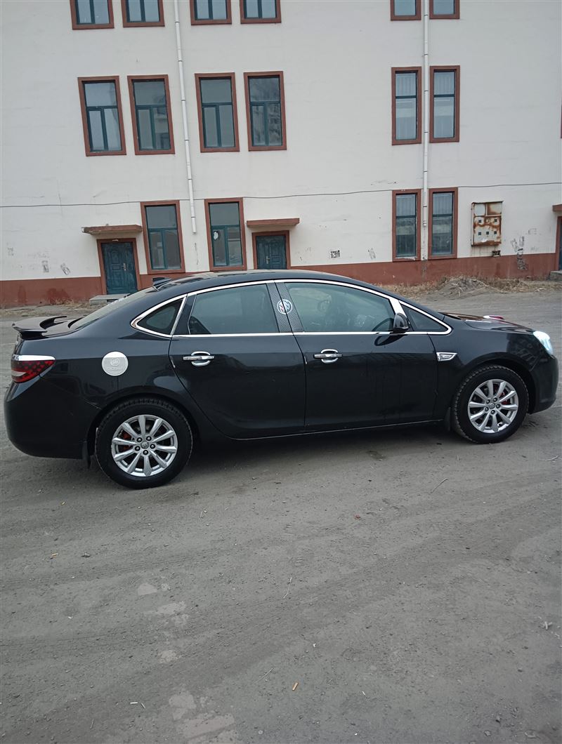 13年別克英朗GT手動高配