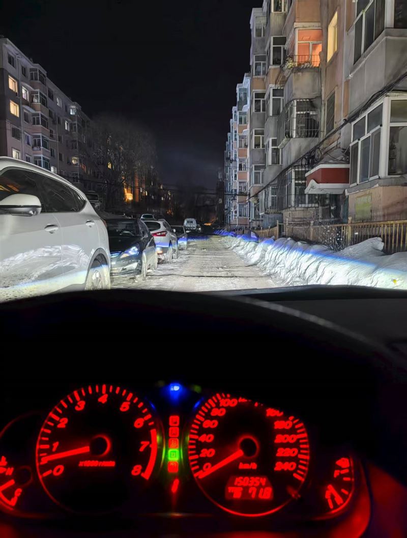 09年馬自達(dá)6自動擋2.0省油開不壞