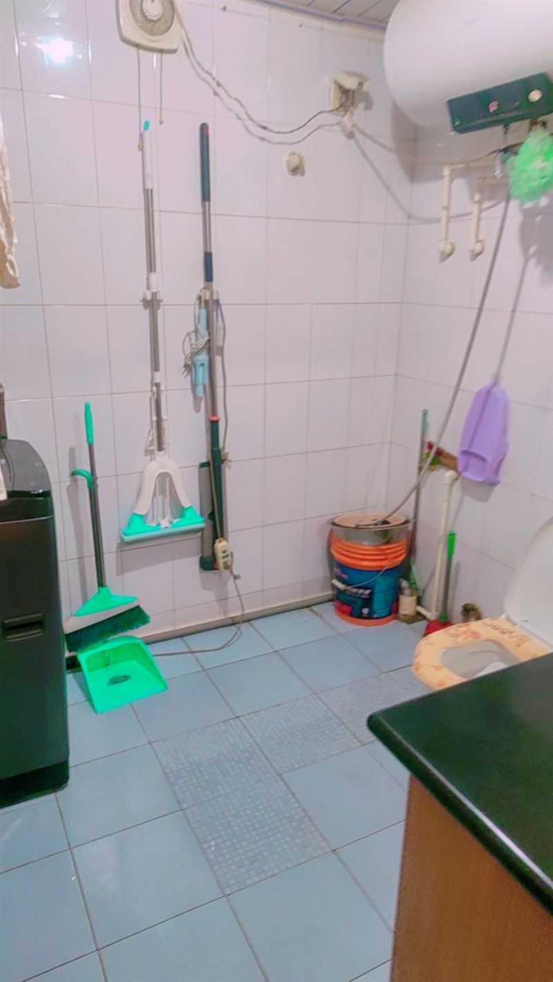 萬(wàn)寶小區(qū)5號(hào)樓