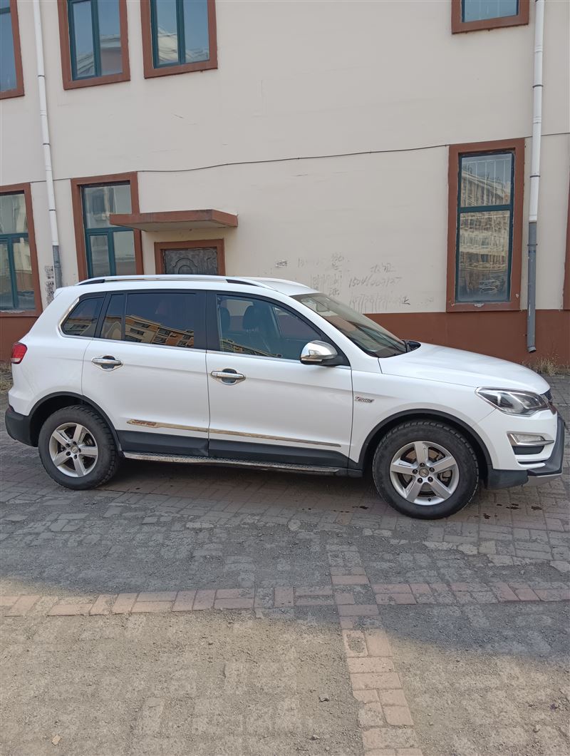 16年大邁x5手動(dòng)高配原值12萬