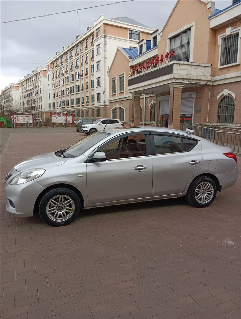 13年尼桑陽光手動高配