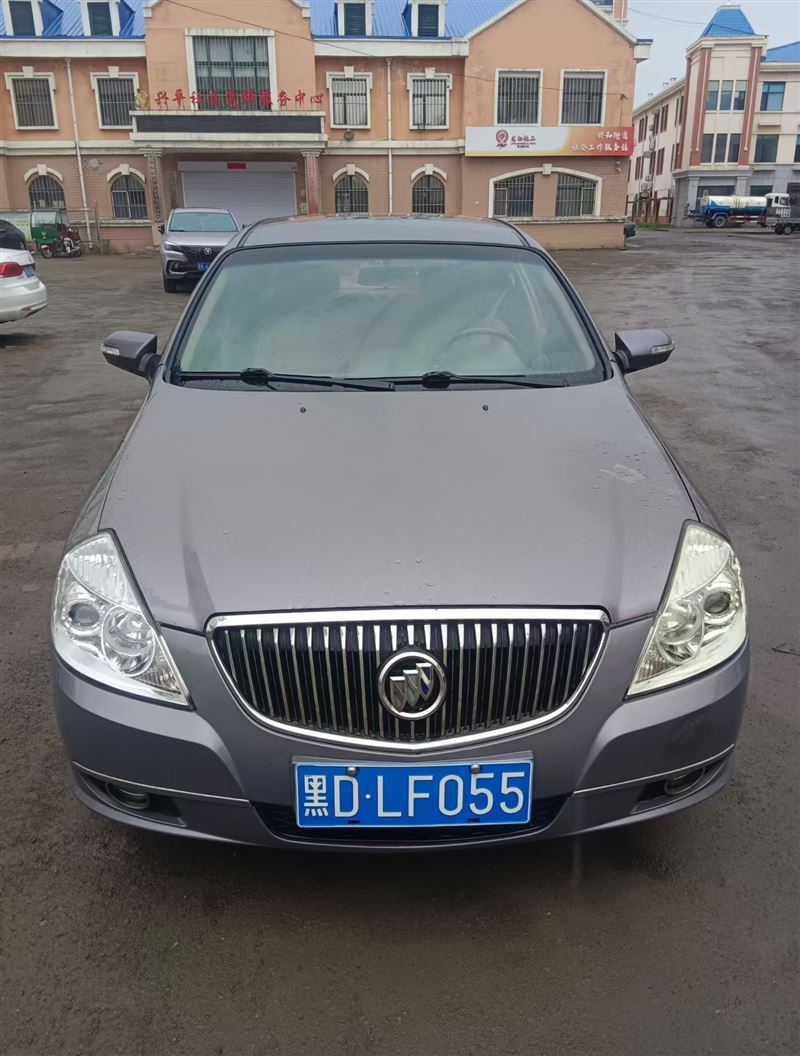 11年別克凱越自動擋高配原值12萬