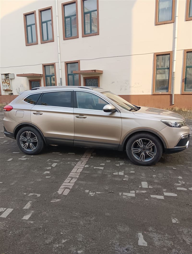 16年獵豹cs10手動(dòng)高配原值12萬(wàn)