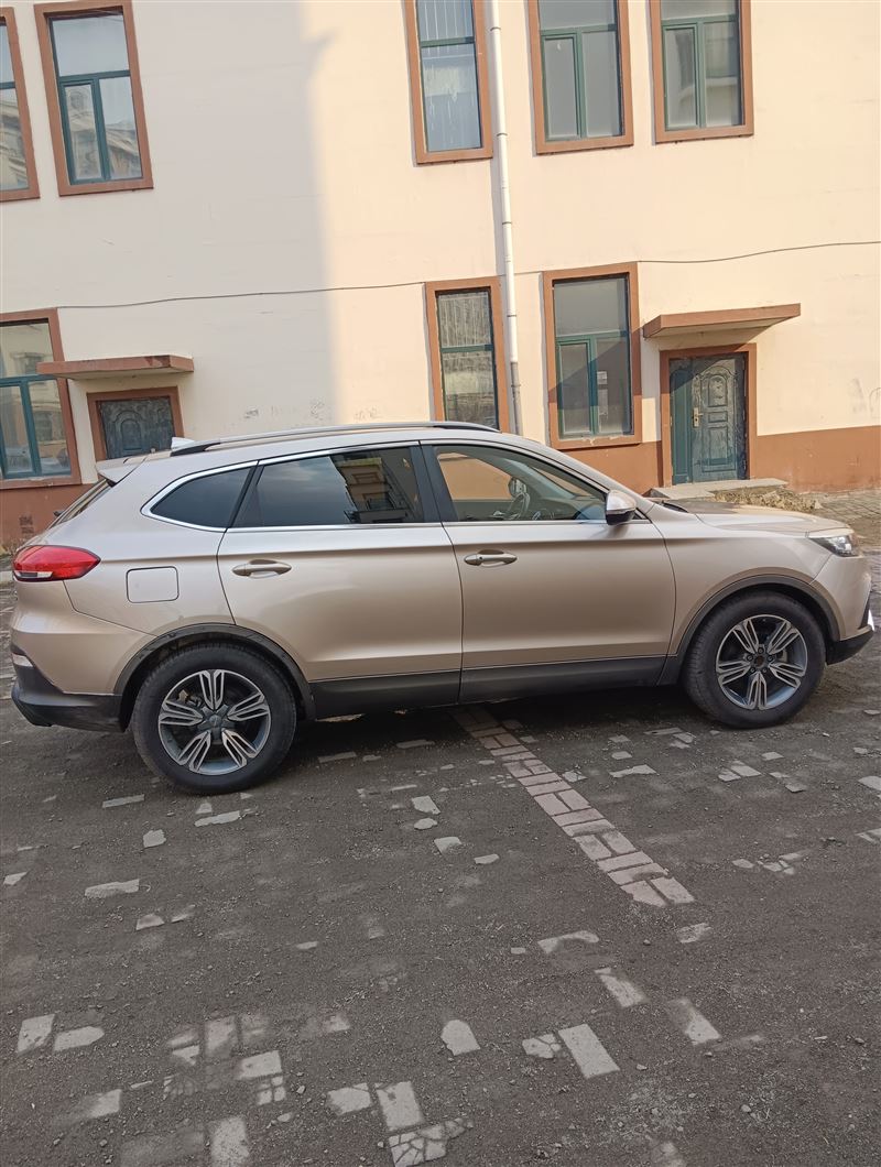 16年獵豹cs10手動(dòng)高配原值12萬(wàn)