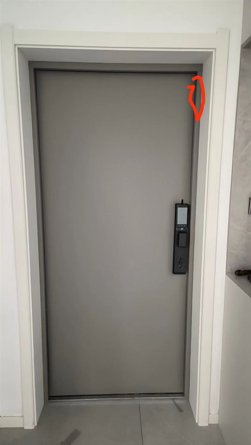 廠家定做各種紗窗，普通紗窗，鋼網(wǎng)紗窗，開扇紗窗，軟包防盜門，維修門窗。，